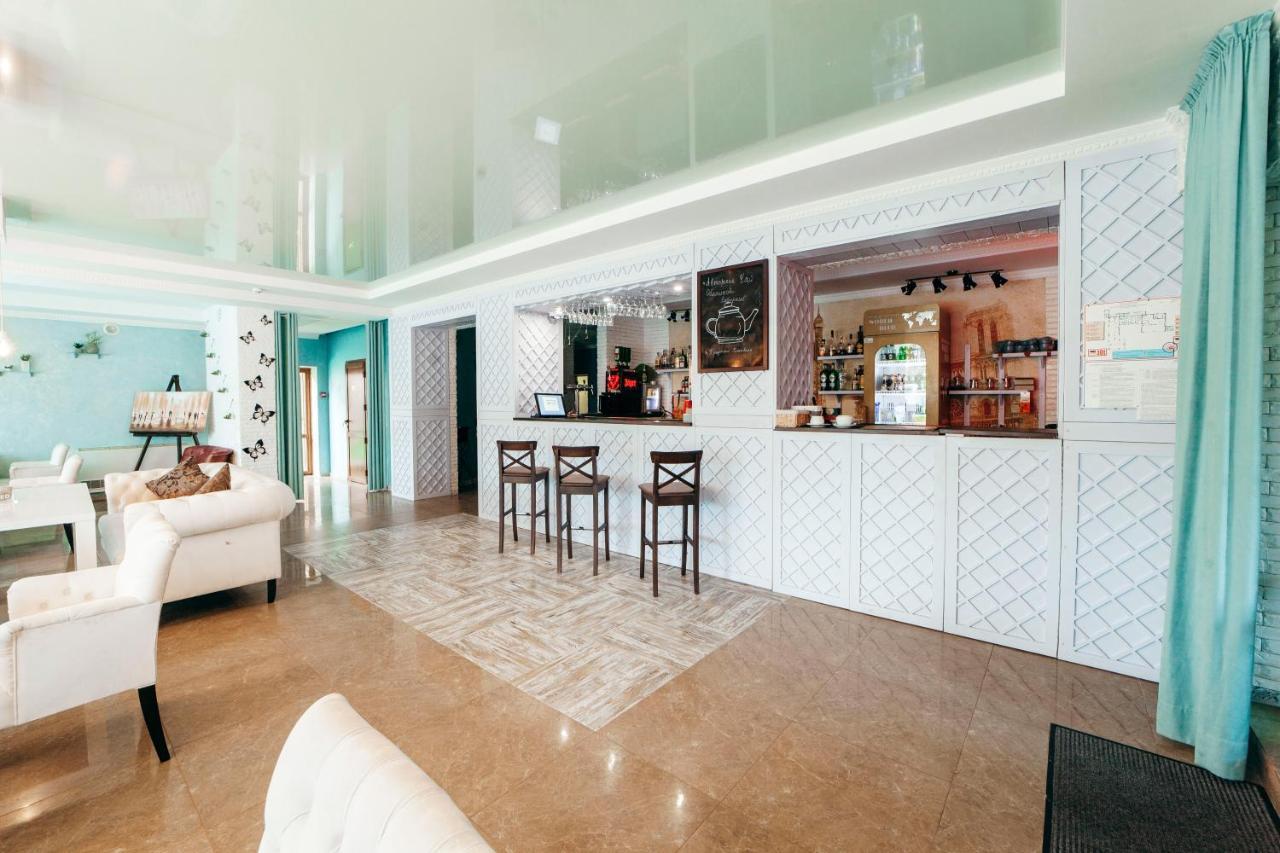 Hotel Butterfly Sadove Luaran gambar