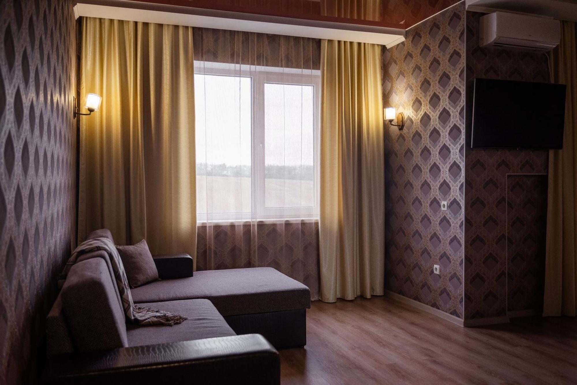 Hotel Butterfly Sadove Luaran gambar